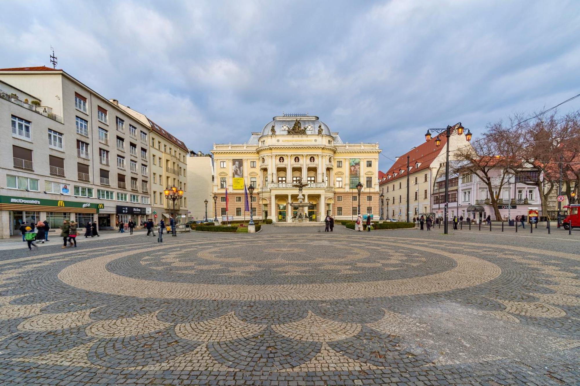 Unique Historic Palace *